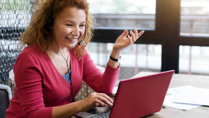Imagem de capa do post Entrevista de emprego por vídeo gravada ou ao vivo? Entenda as diferenças
