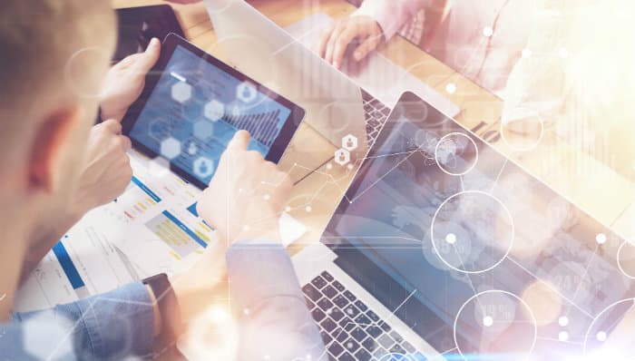 Imagem de capa do post 6 motivos para utilizar novas tecnologias no RH e sair das planilhas