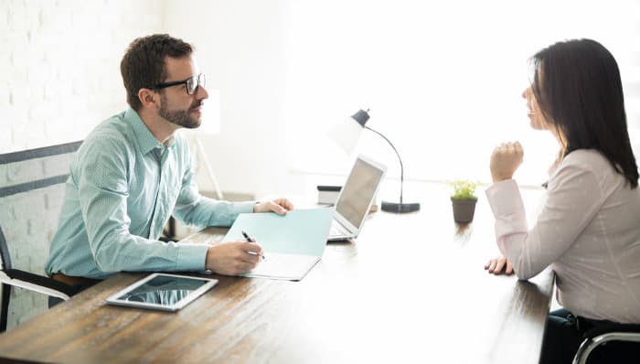 Imagem de capa do post Alto volume de contratações mensais: 5 coisas para prestar atenção