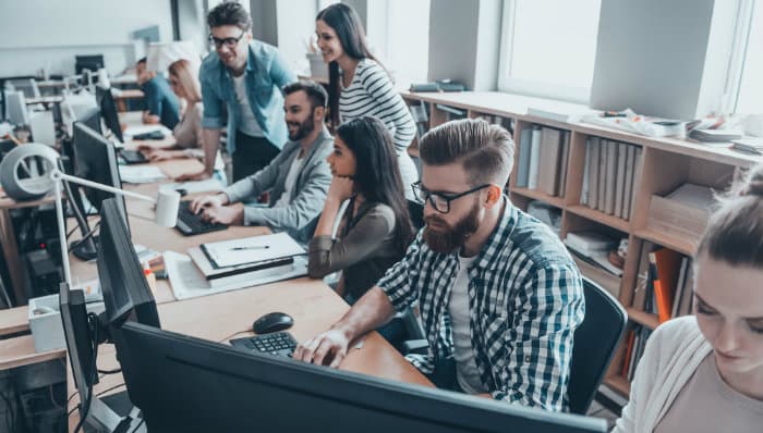 Imagem de capa do post HR Techs: tecnologia aliada á gestão de recursos humanos